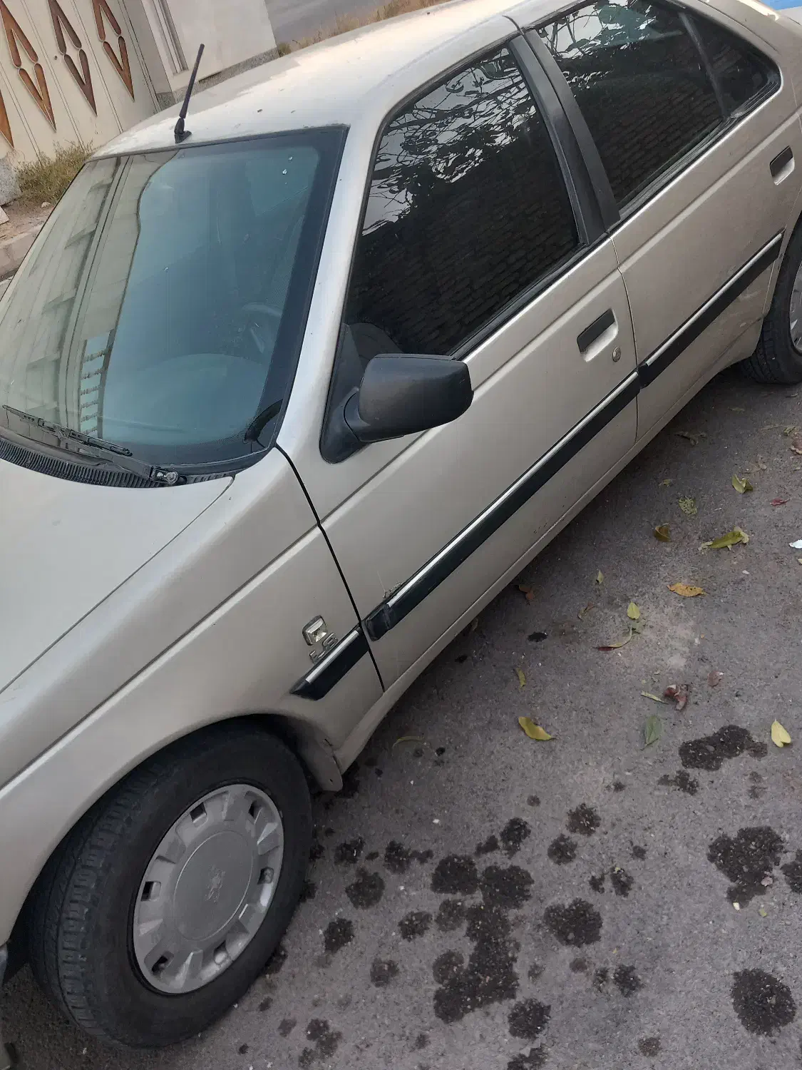 پژو۸۵|خودرو سواری و وانت|میانه, |دیوار