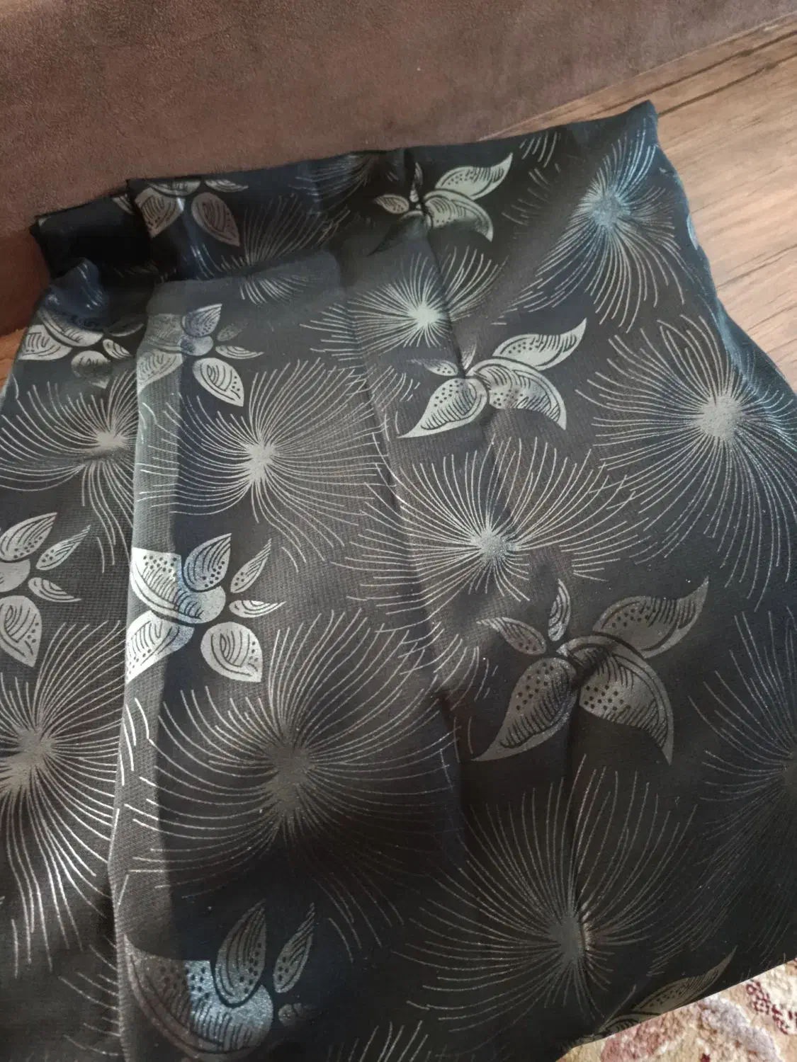 چادر مشکی مجلسی|لباس|شیراز, فرگاز|دیوار