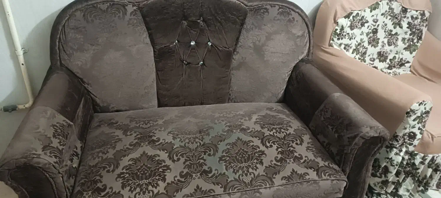 مبل ۳تومن|مبلمان خانگی و میز عسلی|یزد, |دیوار