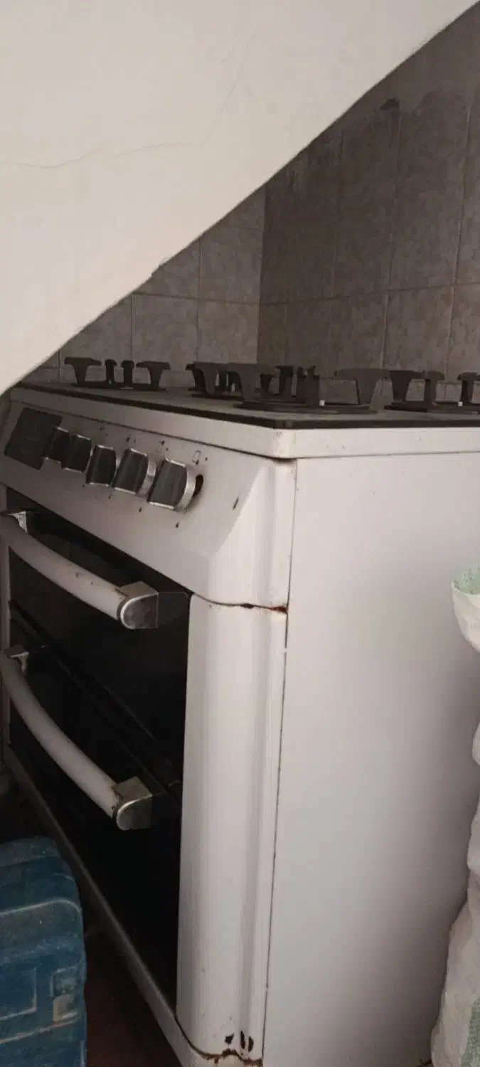 اجاق تمیز سفید|اجاق گاز و لوازم برقی پخت‌وپز|قم, سراجه (۱۵ خرداد)|دیوار