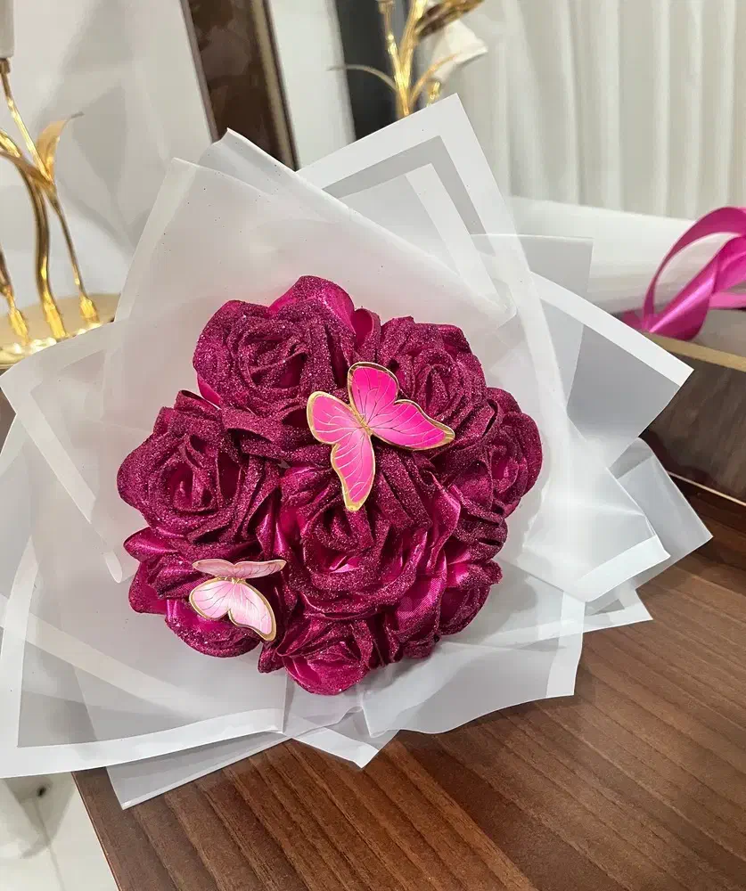 گل روبانی ولنتاین|گل مصنوعی|میانه, |دیوار