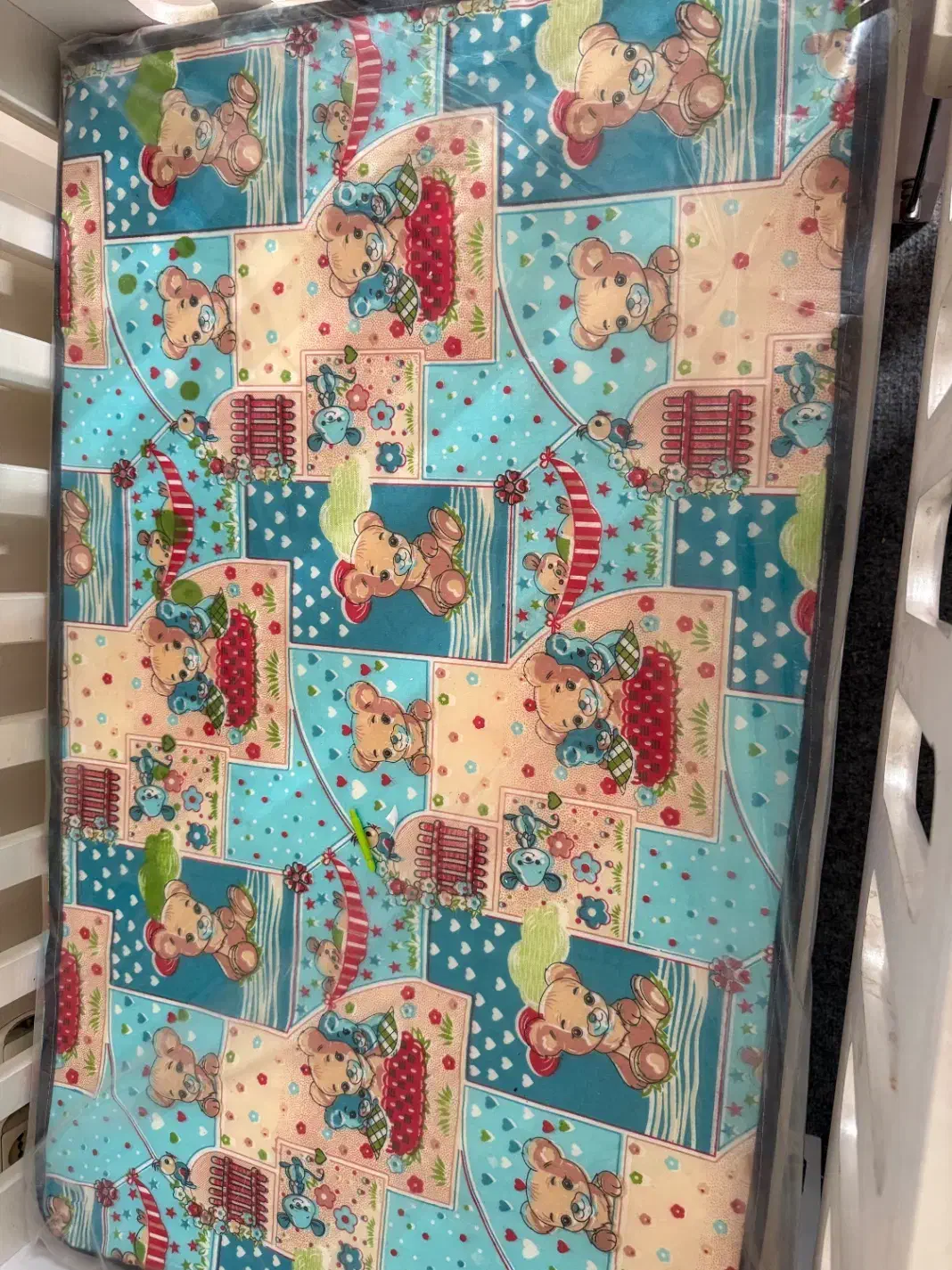 تخت کنار مادر نو مناسب سیسمونی|تخت و صندلی بچه|ری, دولتآباد|دیوار