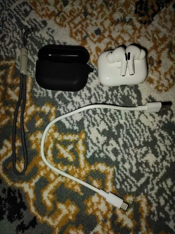 ایرپاد کاملا نو وسالم|لوازم جانبی موبایل و تبلت|بندر ماهشهر, |دیوار