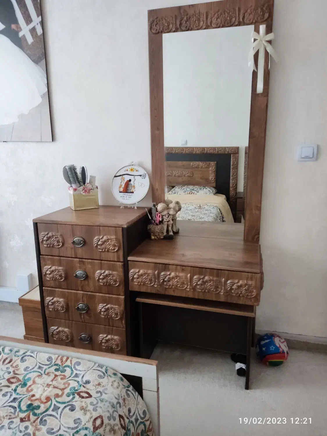 تخت خواب دو نفره|تخت و سرویس خواب|هشتگرد, فاز ۳ مهستان|دیوار