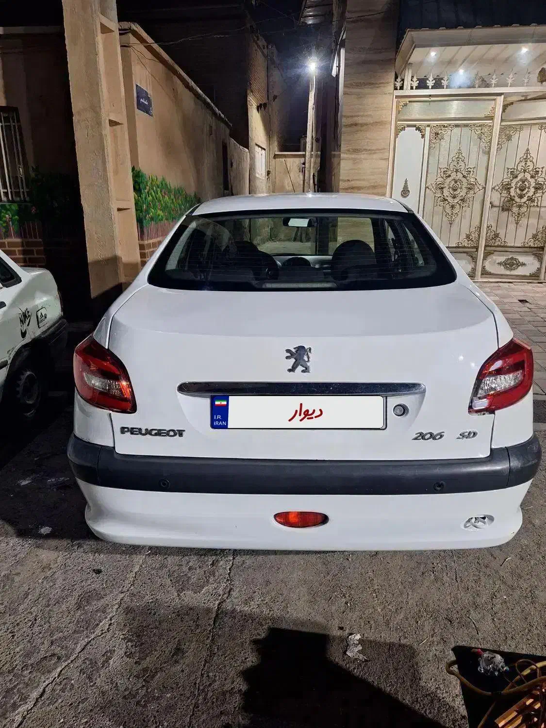 ۲۰۶sd وی ۸ مدل ۹۵|خودرو سواری و وانت|ری, فیروزآباد|دیوار