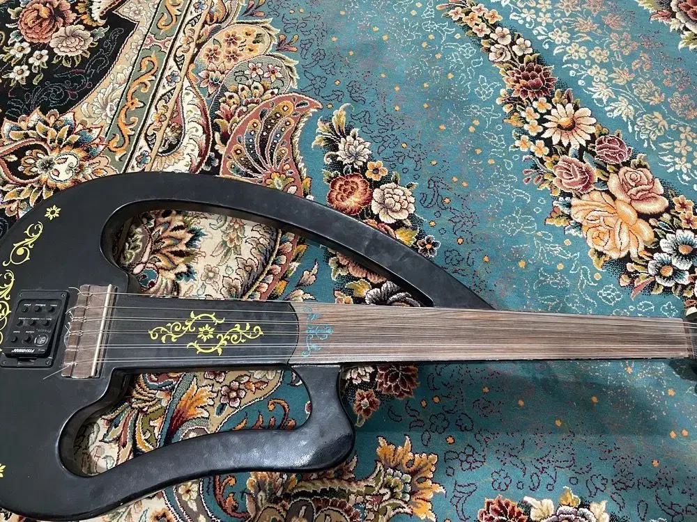 عود|سازهای سنتی|قشم, |دیوار