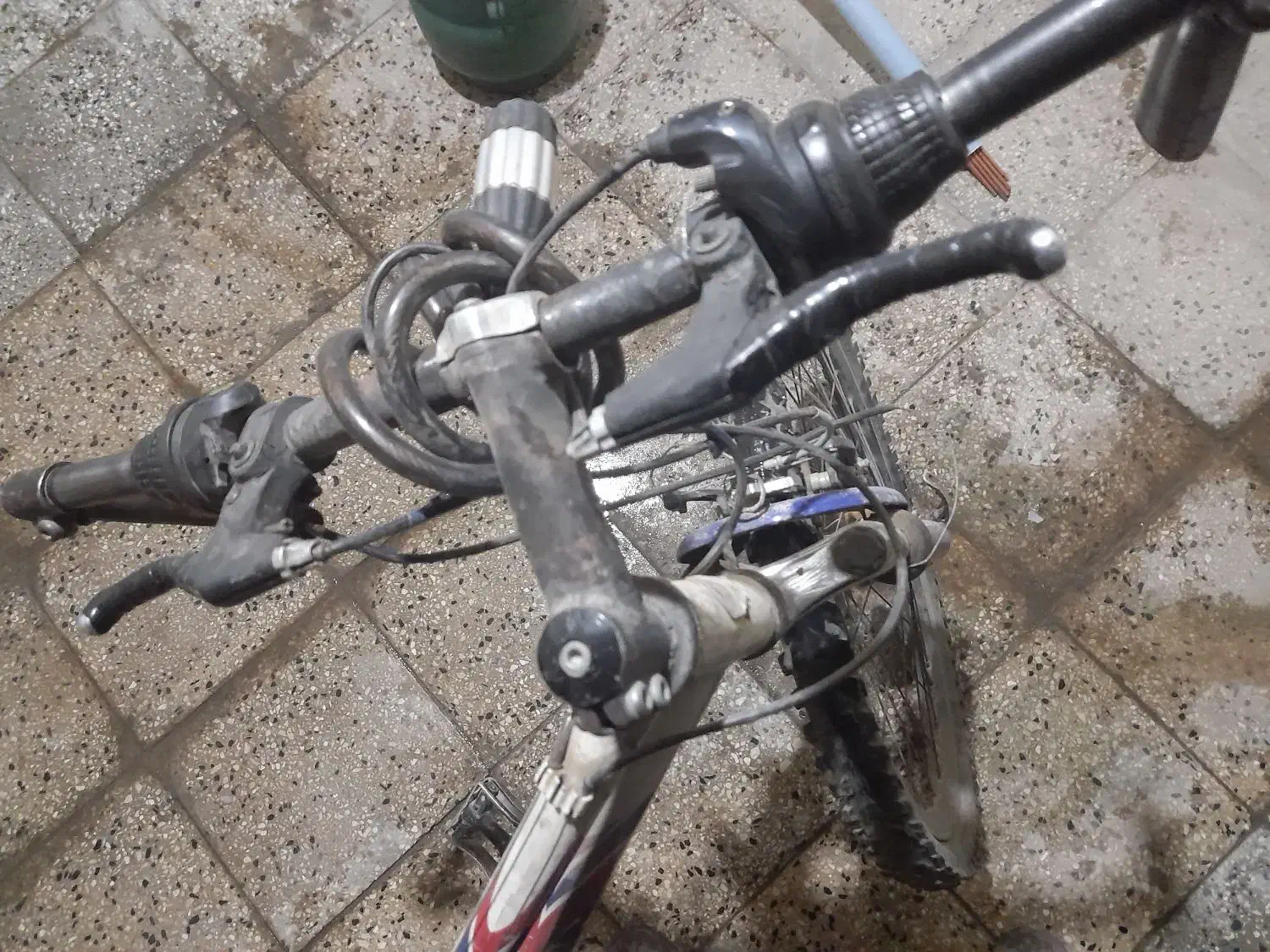 دوچرخه ۱۶ و۲۴ و۲۶ نیاز به تعمیر فوری|دوچرخه، اسکیت، اسکوتر|بروجرد, |دیوار