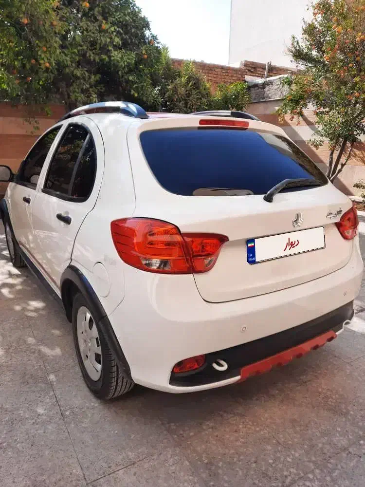 کوئیک r مدل ۱۴۰۲ کاملا خانگی، کم کار و فابریک|خودرو سواری و وانت|شیراز, احمدی جنوبی|دیوار