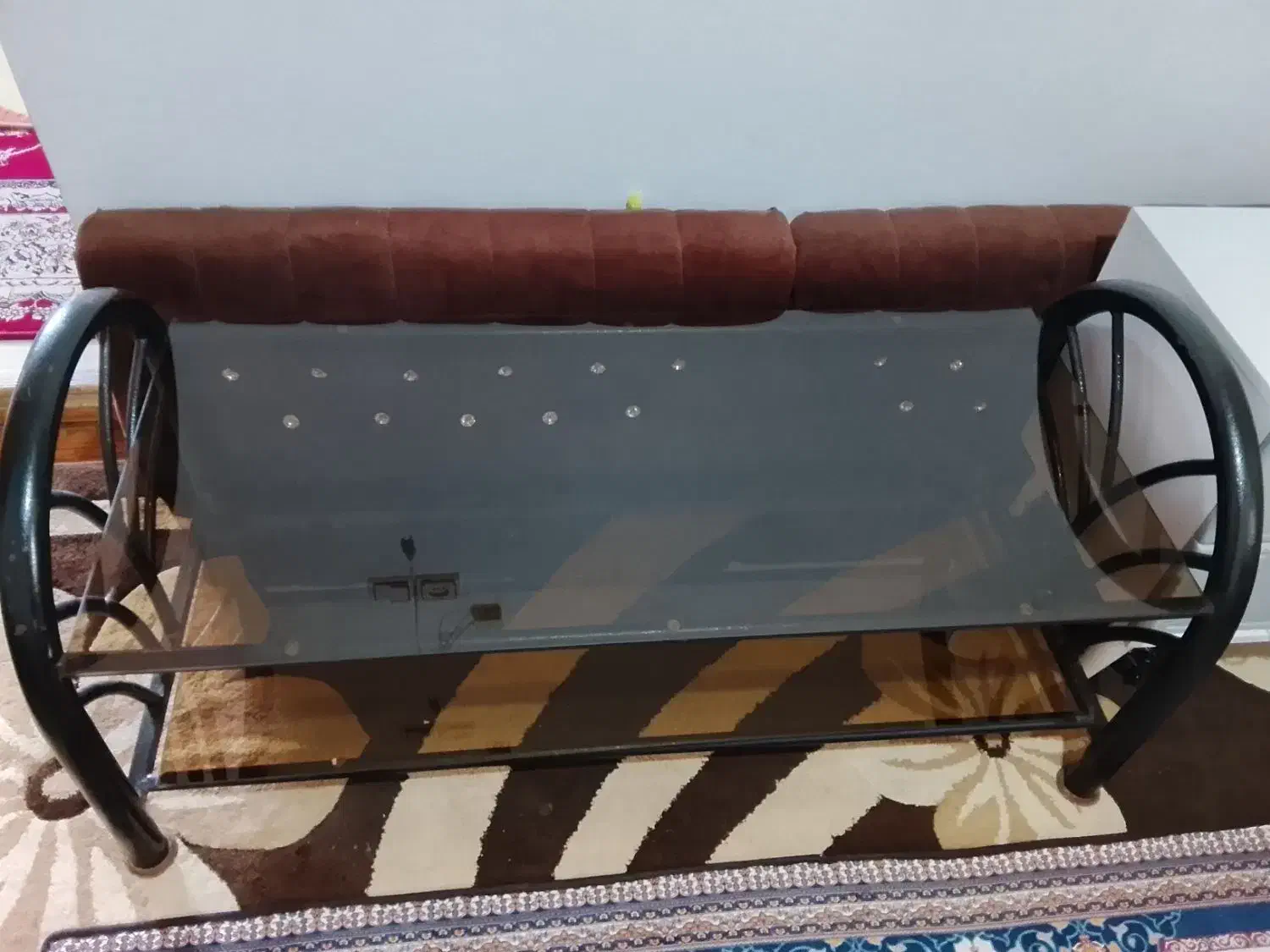 میزجلومبلیفلزیشیشهدودی|مبلمان خانگی و میز عسلی|لاهیجان, شیخ زاهد|دیوار