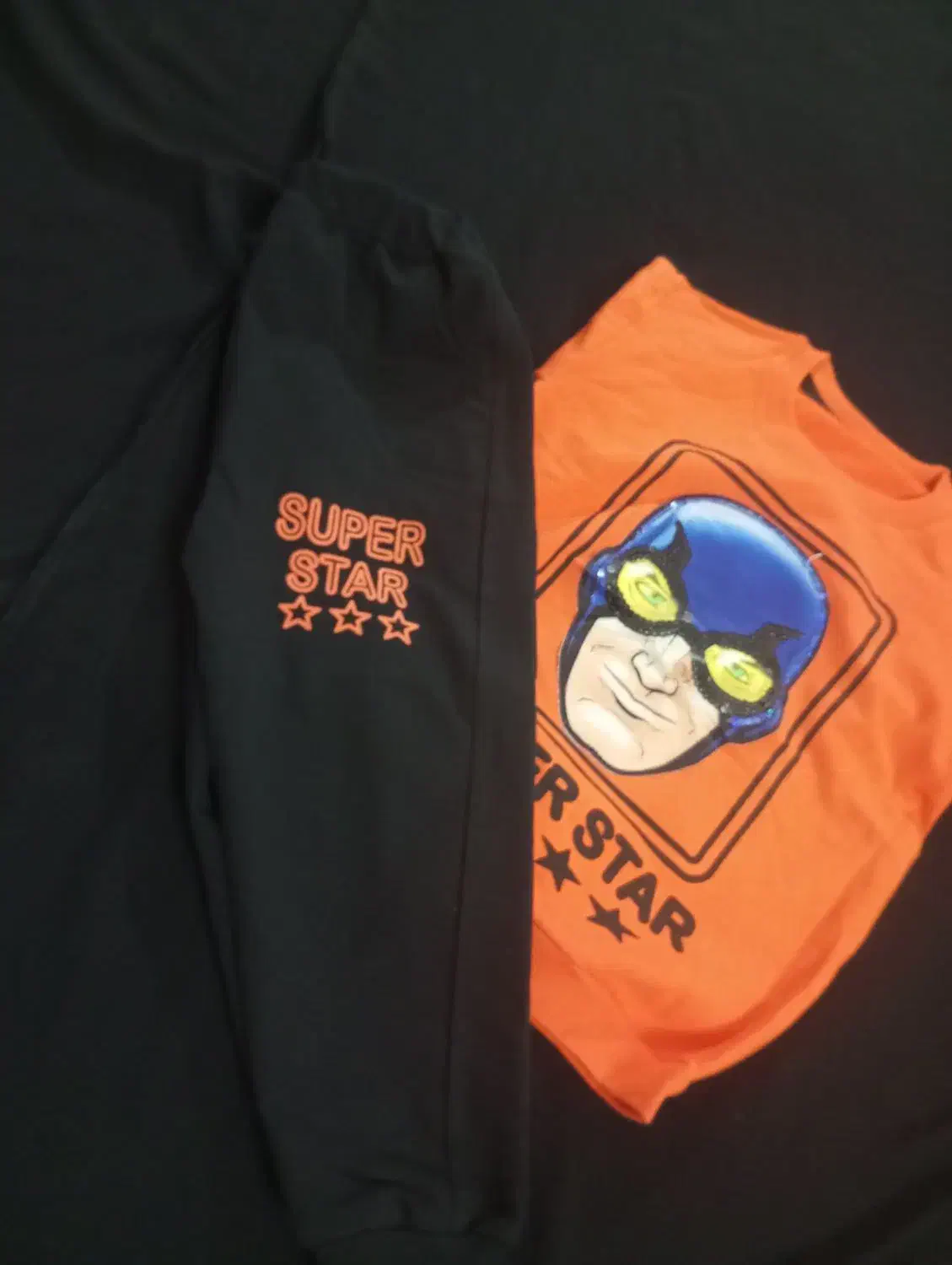 لباس|لباس|تربت جام, المهدی|دیوار