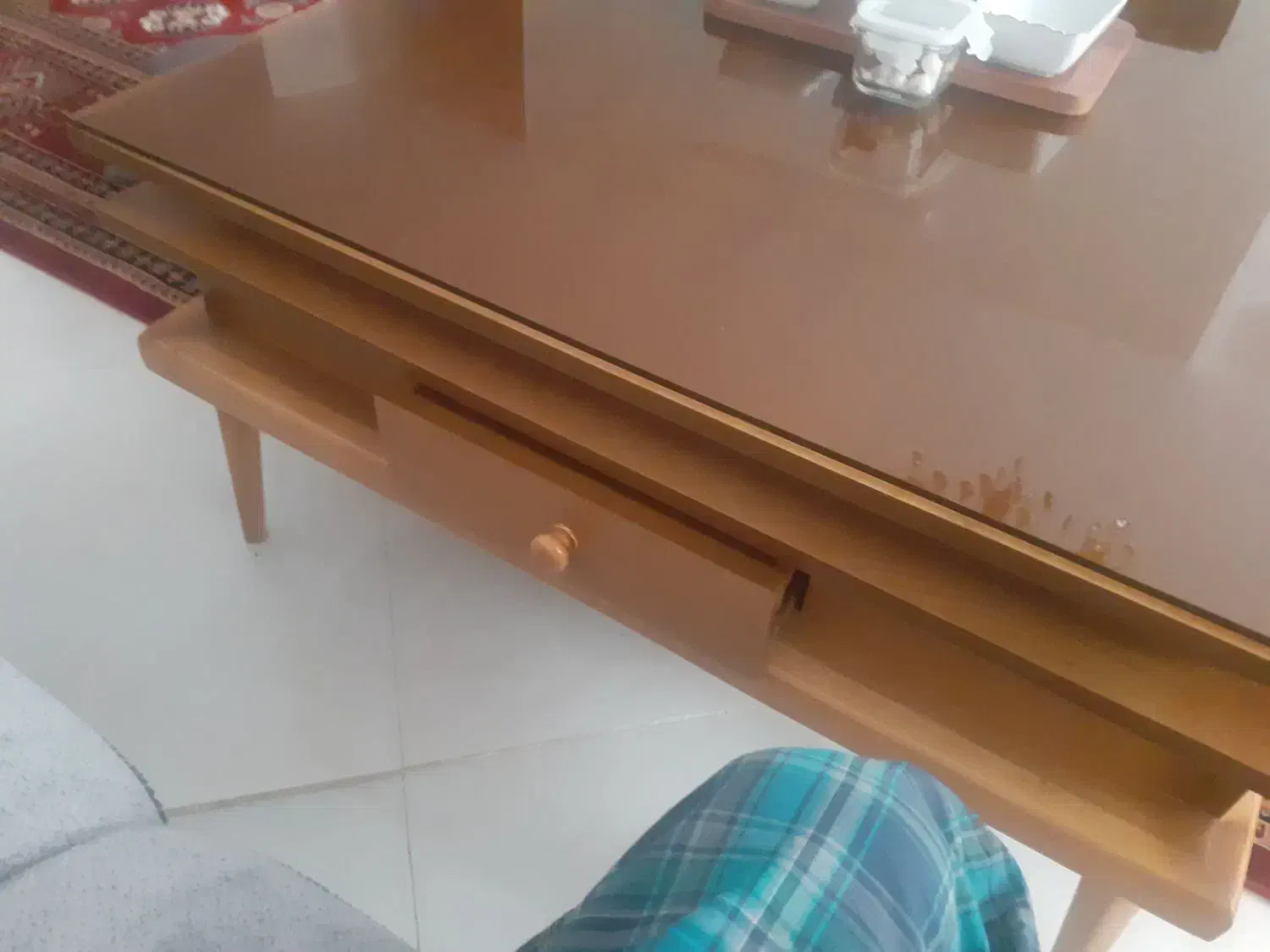 میز جلو مبلی|میز و صندلی غذاخوری|گلبهار, شهر جدید گلبهار|دیوار