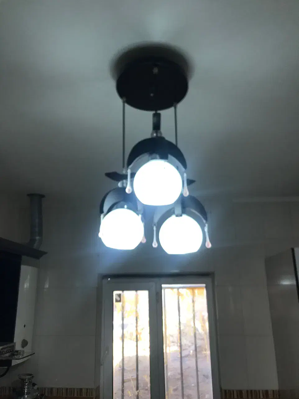 لوستر/ لوستر سه حباب/لوستر اشپزخانه|لوستر و چراغ آویز|گلپایگان, |دیوار
