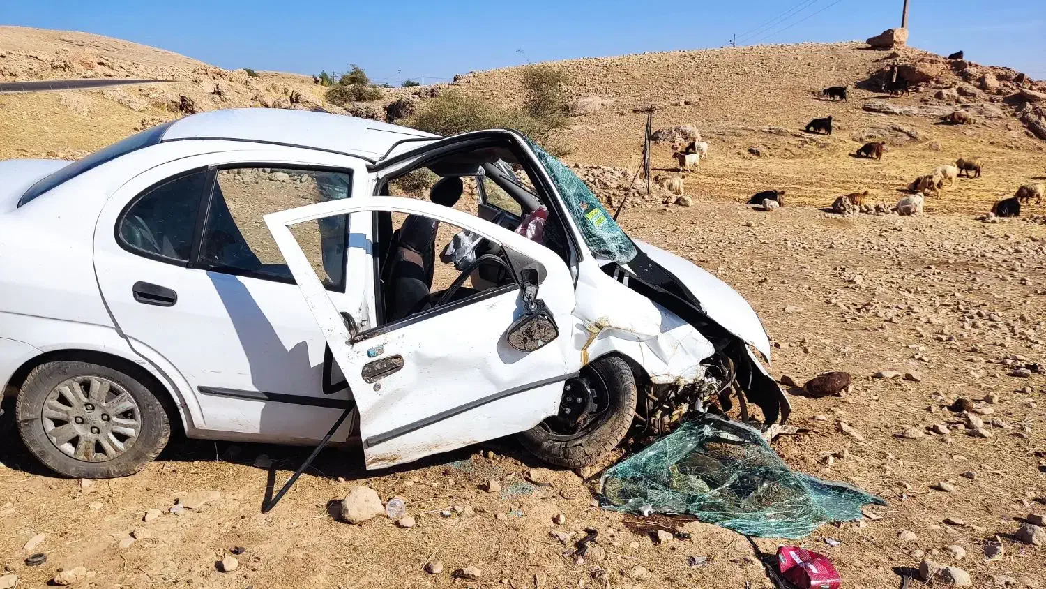 تیبا یک 98 تصادفی|خودرو سواری و وانت|اندیمشک, |دیوار