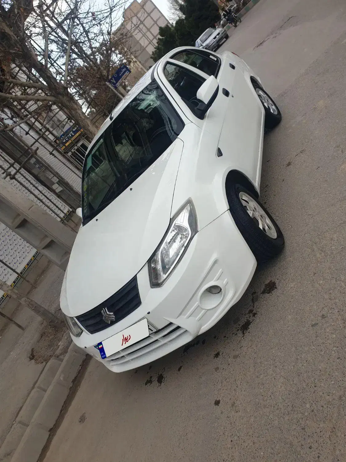 ساینا مدل ۹۸|خودرو سواری و وانت|نیشابور, هفده شهریور|دیوار