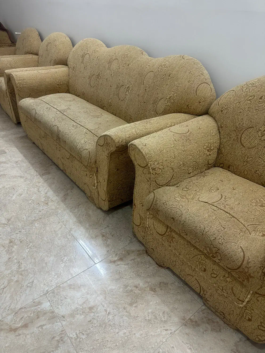 مبل راحتی|مبلمان خانگی و میز عسلی|یزد, |دیوار