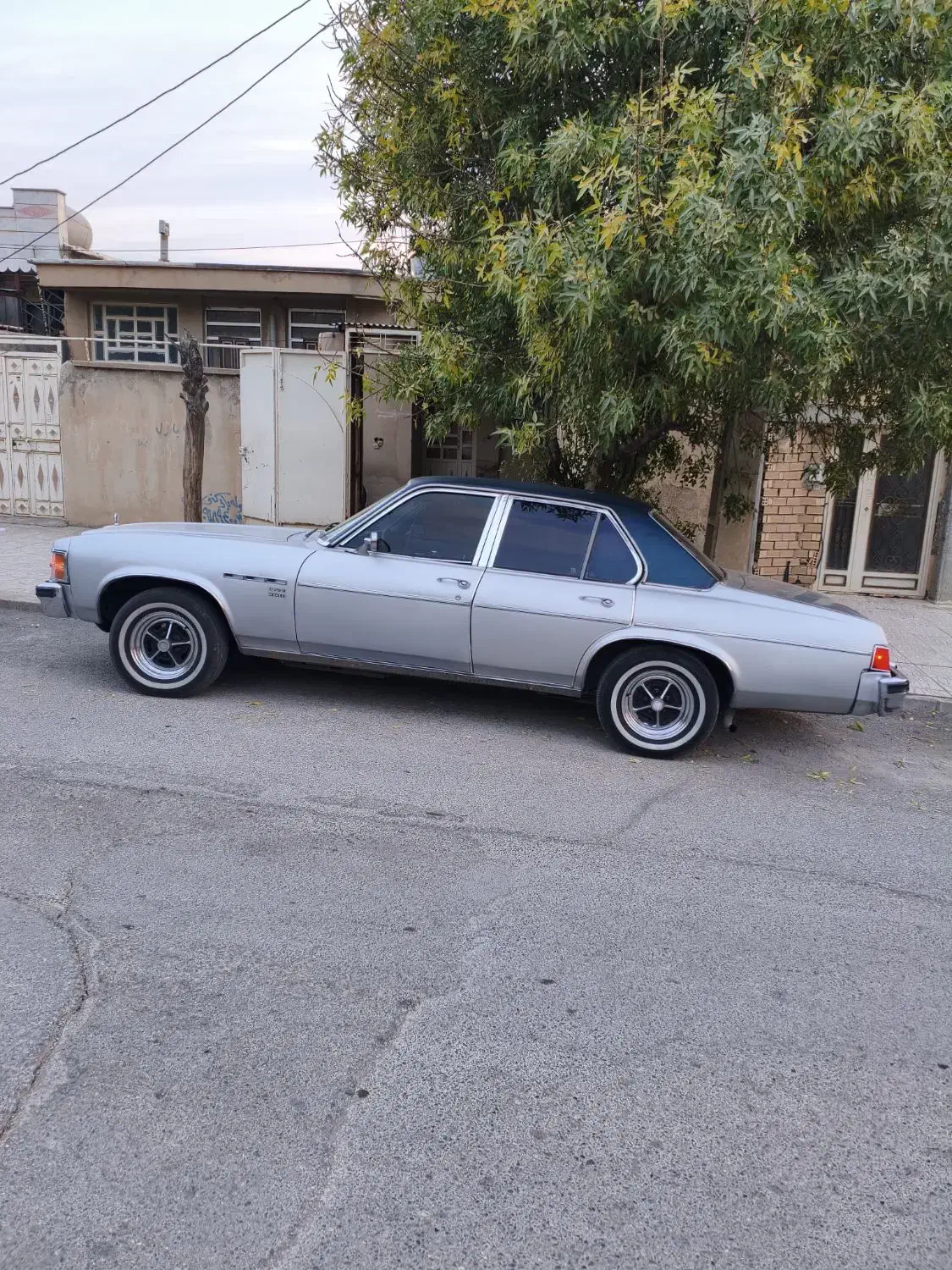 بیوک b3|خودرو کلاسیک|تهران, استاد معین|دیوار