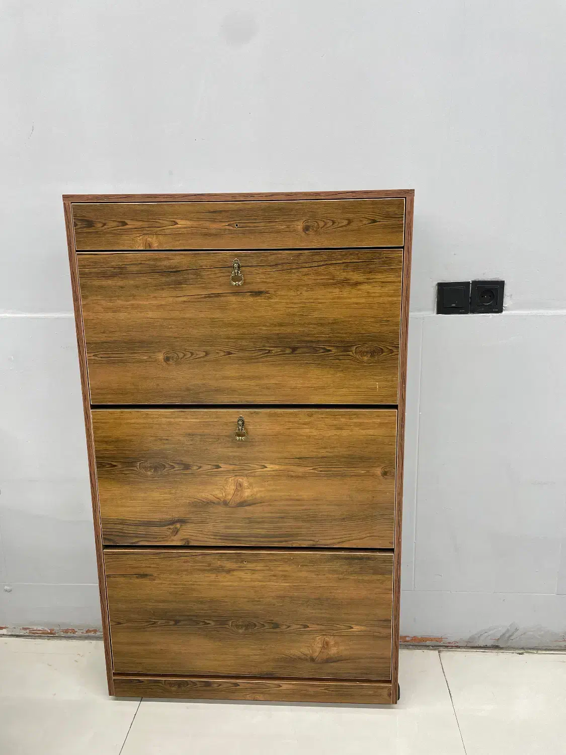 جاکفشی داشبوردی و مدل های دیگه موجود هست|جاکفشی، کمد، دراور|مشهد, کلاهدوز|دیوار