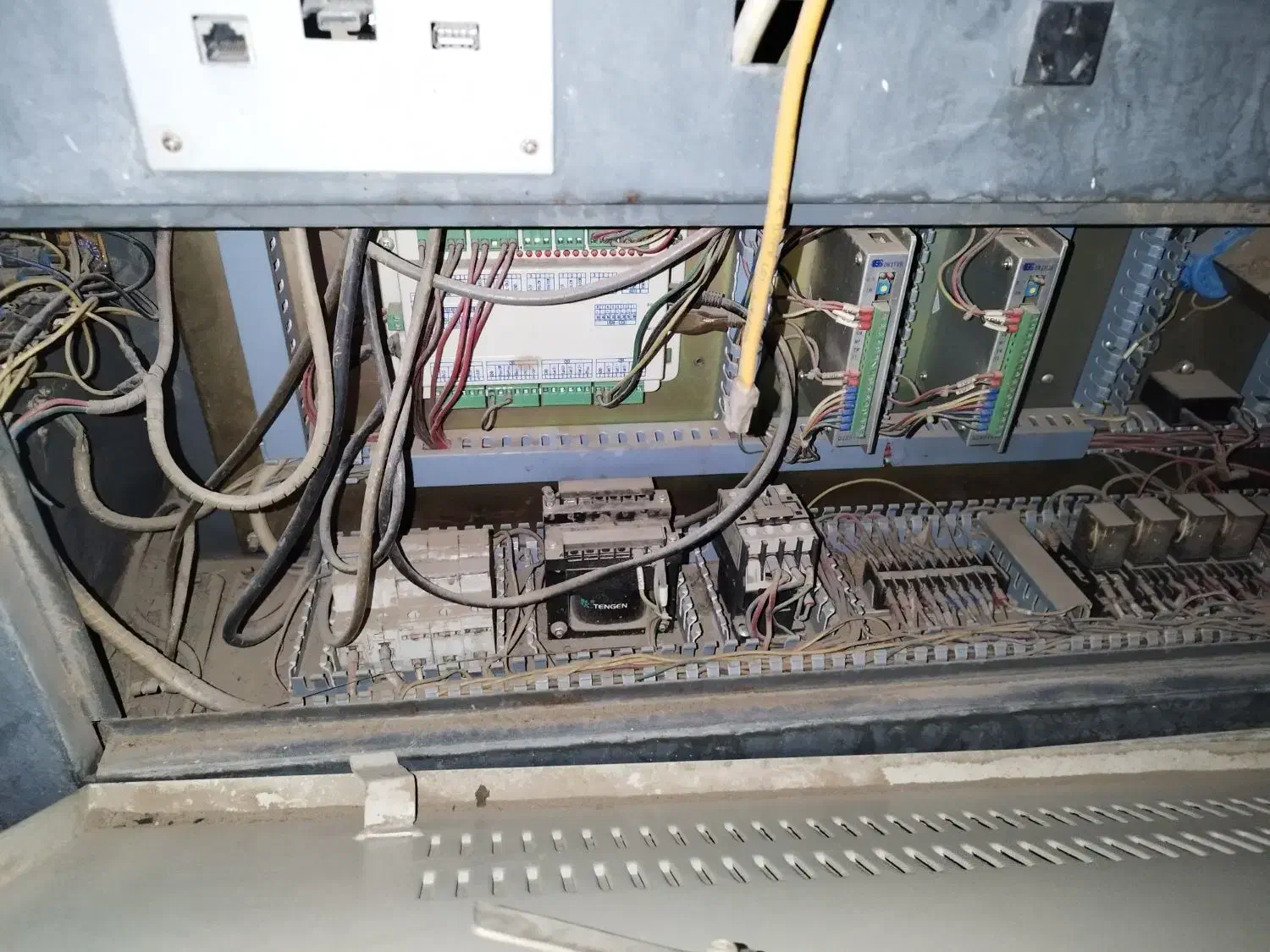 لیزر ۱۲۰در۶۰|ماشین‌آلات صنعتی|کاشمر, |دیوار