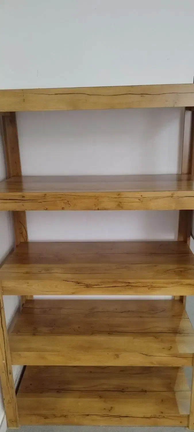 قفسه چهارطبقه|کتابخانه، شلف، قفسههای دیواری|رشت, کوی امام رضا|دیوار