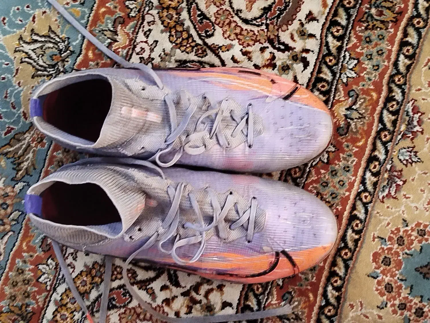 کفش چمن رونالدو|کیف، کفش، کمربند|یاسوج, |دیوار