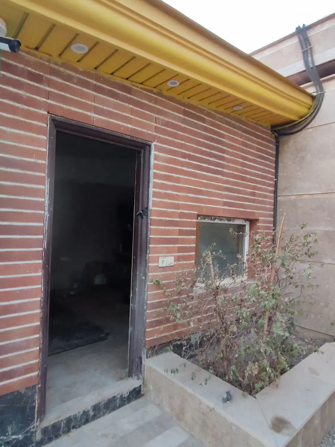 اجاره سوله.پانسیون.حیوانات کلینیک. انبار. کارگا|اجارهٔ دفتر صنعتی، کشاورزی، تجاری|رامجین, |دیوار