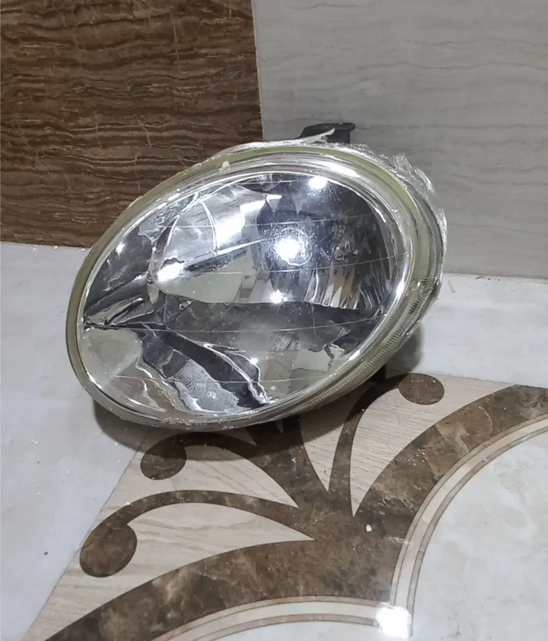 یک جفت چراغ جلو ماتیز، کمک فنر جلو و لنت ترمز جلو|قطعات یدکی و لوازم جانبی|تبریز, |دیوار