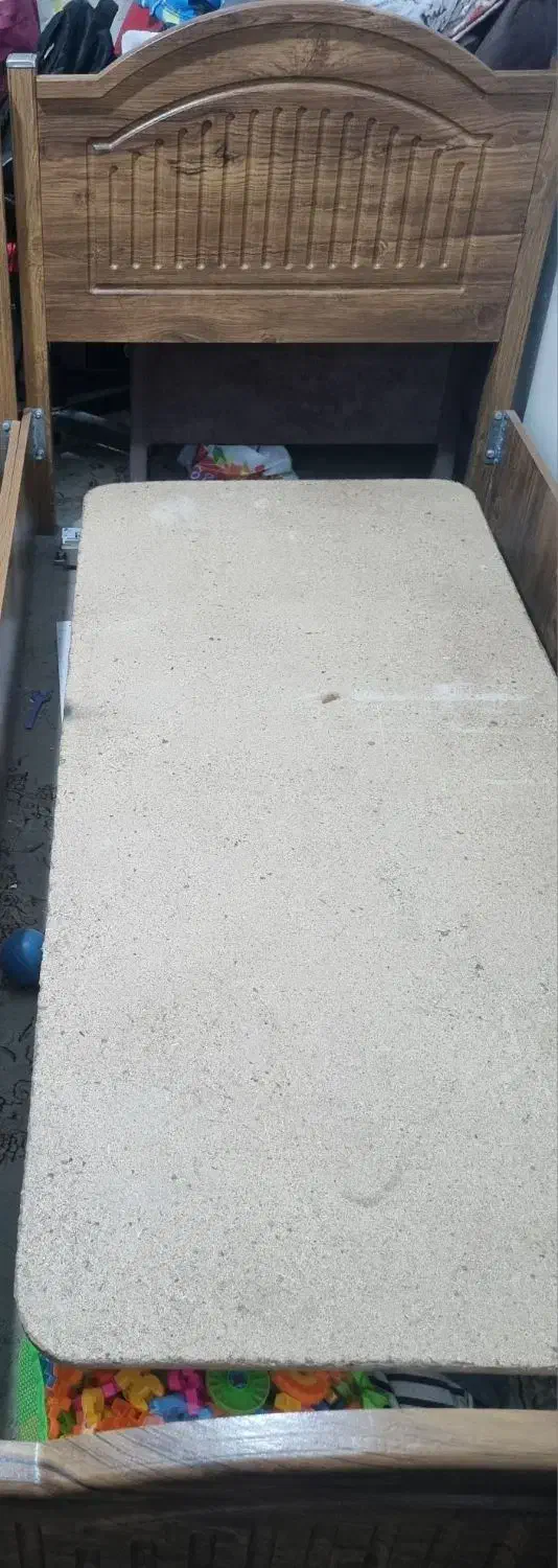 یک عددتخت خواب یکنفره بسیار تمیز|تخت و سرویس خواب|تهران, سازمان برنامه جنوبی|دیوار