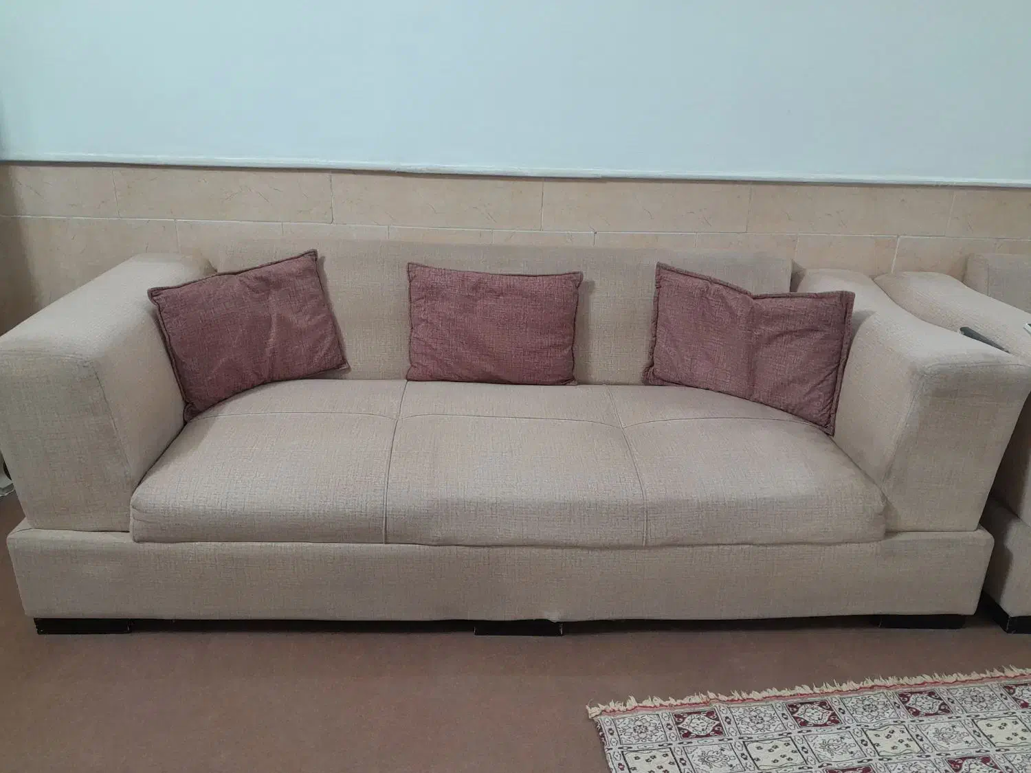 مبل راحتی|مبلمان خانگی و میز عسلی|نیشابور, خط کاشمر|دیوار