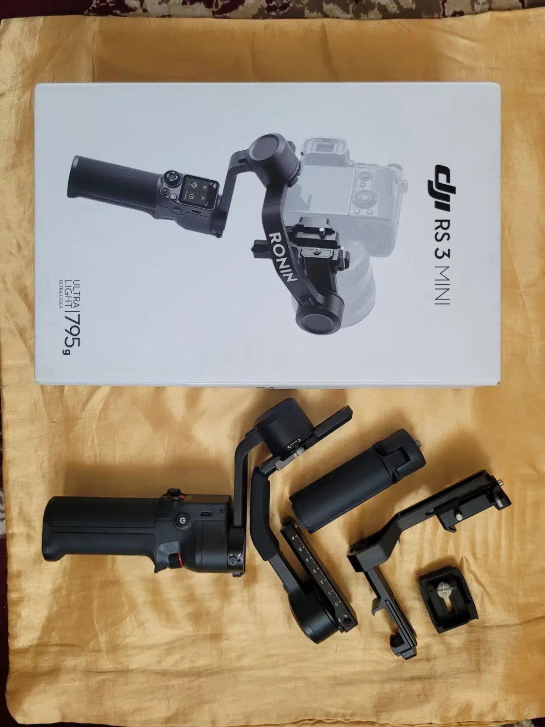 گیمبال ، رونین  DJI RS 3 Mini آنباکسی|دوربین عکاسی و فیلم‌برداری|تهران, شکوفه (عبدل آباد)|دیوار