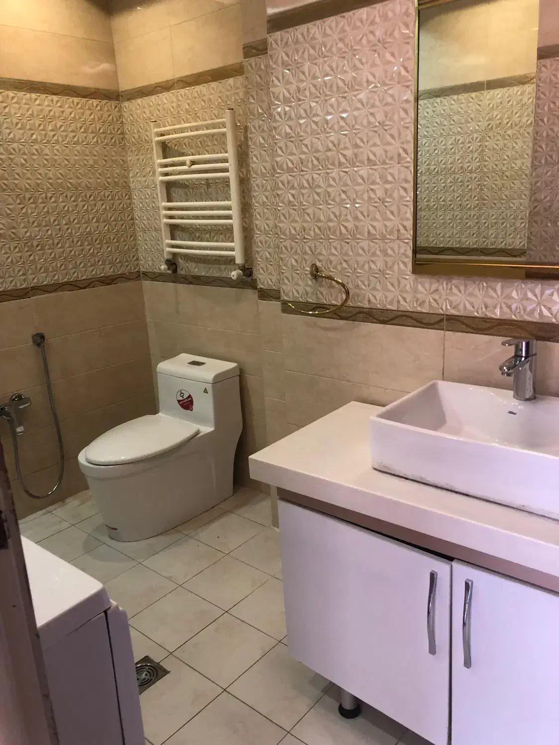 شهرک غرب فاز اصلی  ویلایی۱۷۰ متر ۳خ|فروش خانه و ویلا|تهران, ایوانک|دیوار