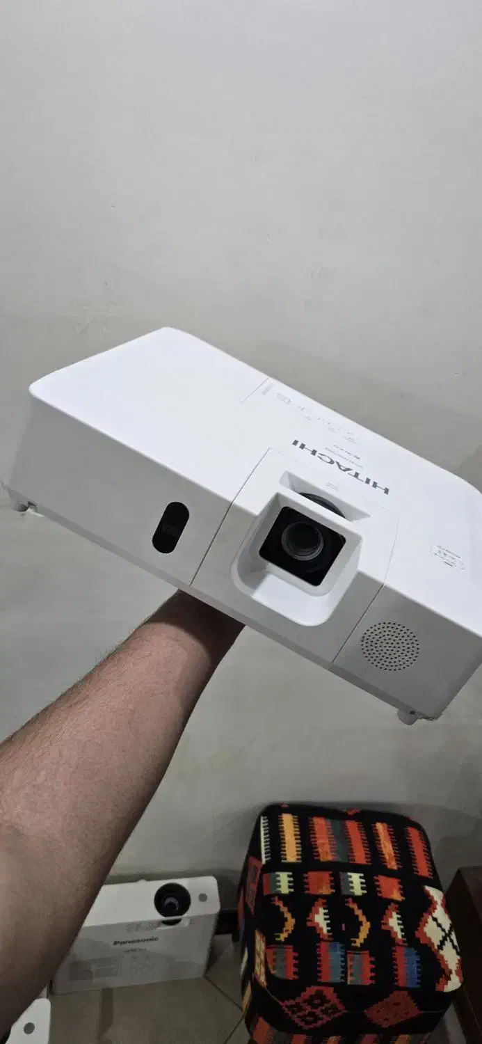 ویدیو پروژکتور اپسون Epson مدل با کارتن|تلویزیون و پروژکتور|تهران, صادقیه|دیوار