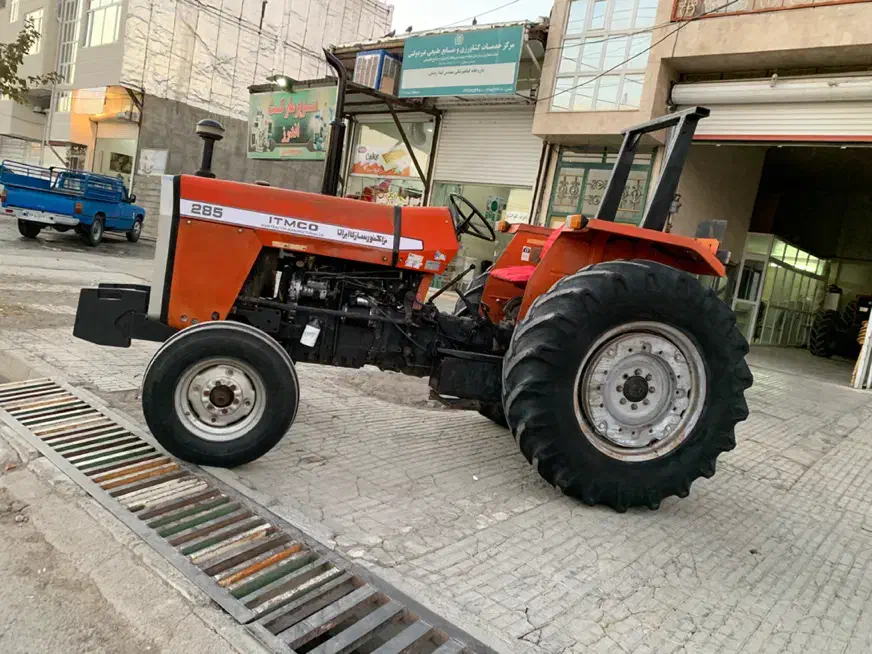 تراکتور ۲۸۵ تک|خودرو سنگین|کرمانشاه, |دیوار