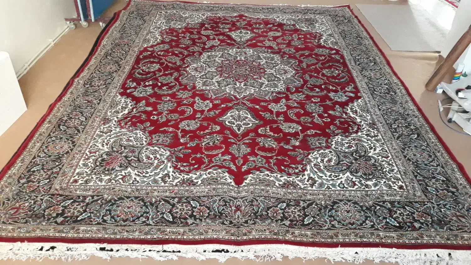 دو تا فرش ماشینی دست دوم|فرش|قوچان, |دیوار