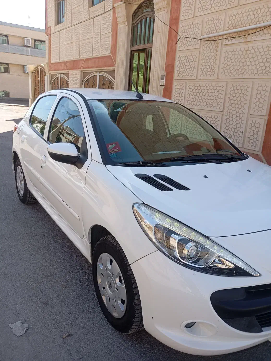 پژو ۲۰۷ سقف فلز مدل برج ۱۲ ، ۹۹|خودرو سواری و وانت|شیراز, دکتر حسابی|دیوار