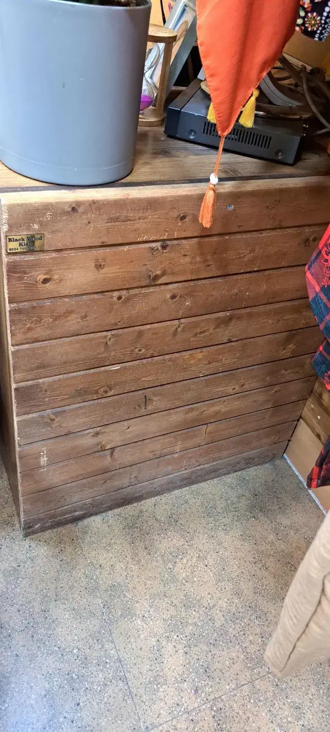 دوعدد میز چوب عالی وزیبا|میز تحریر و کامپیوتر|کیش, |دیوار