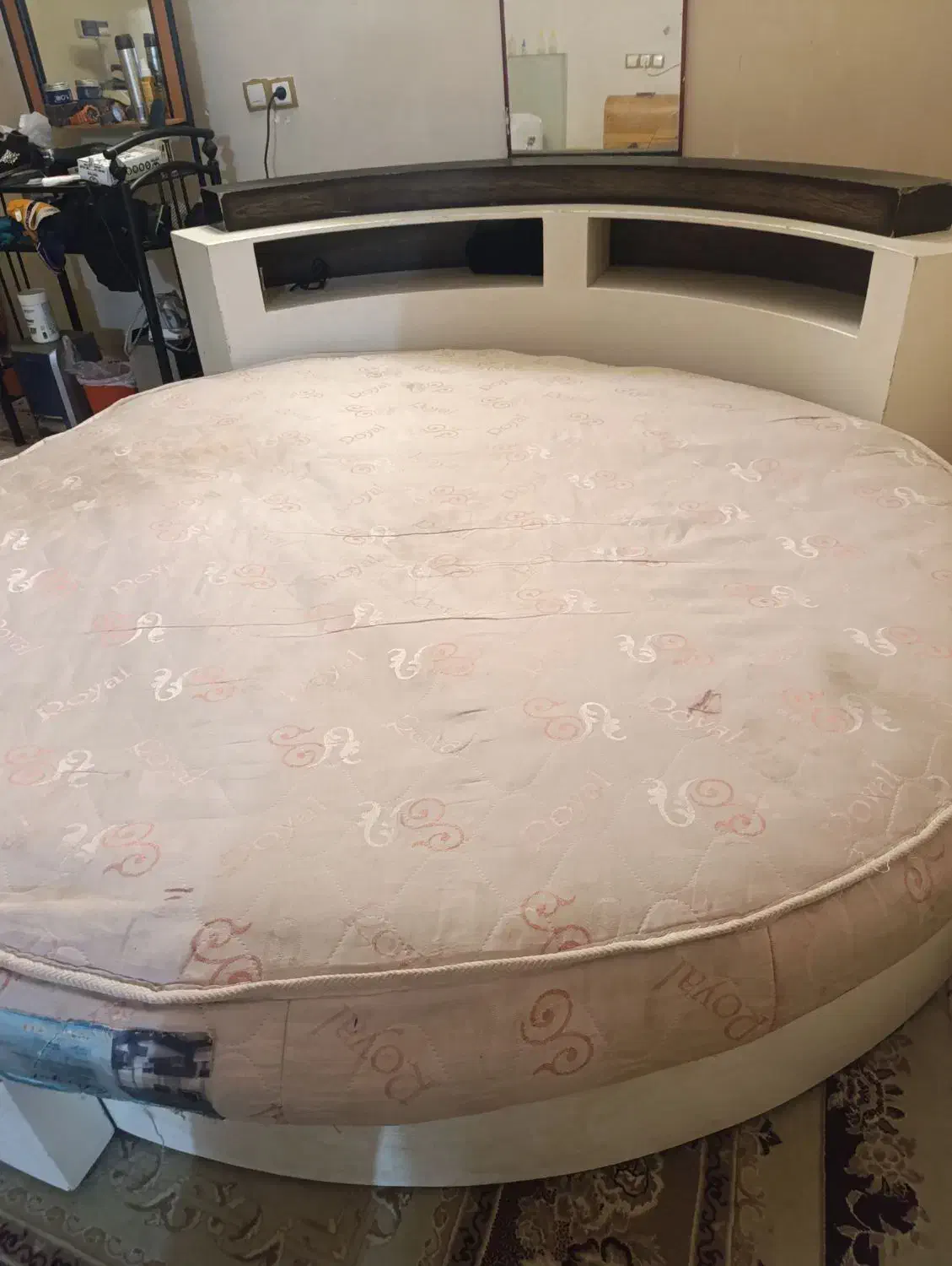 تختخواب دونفره گرد سالم|تخت و سرویس خواب|رامهرمز, |دیوار