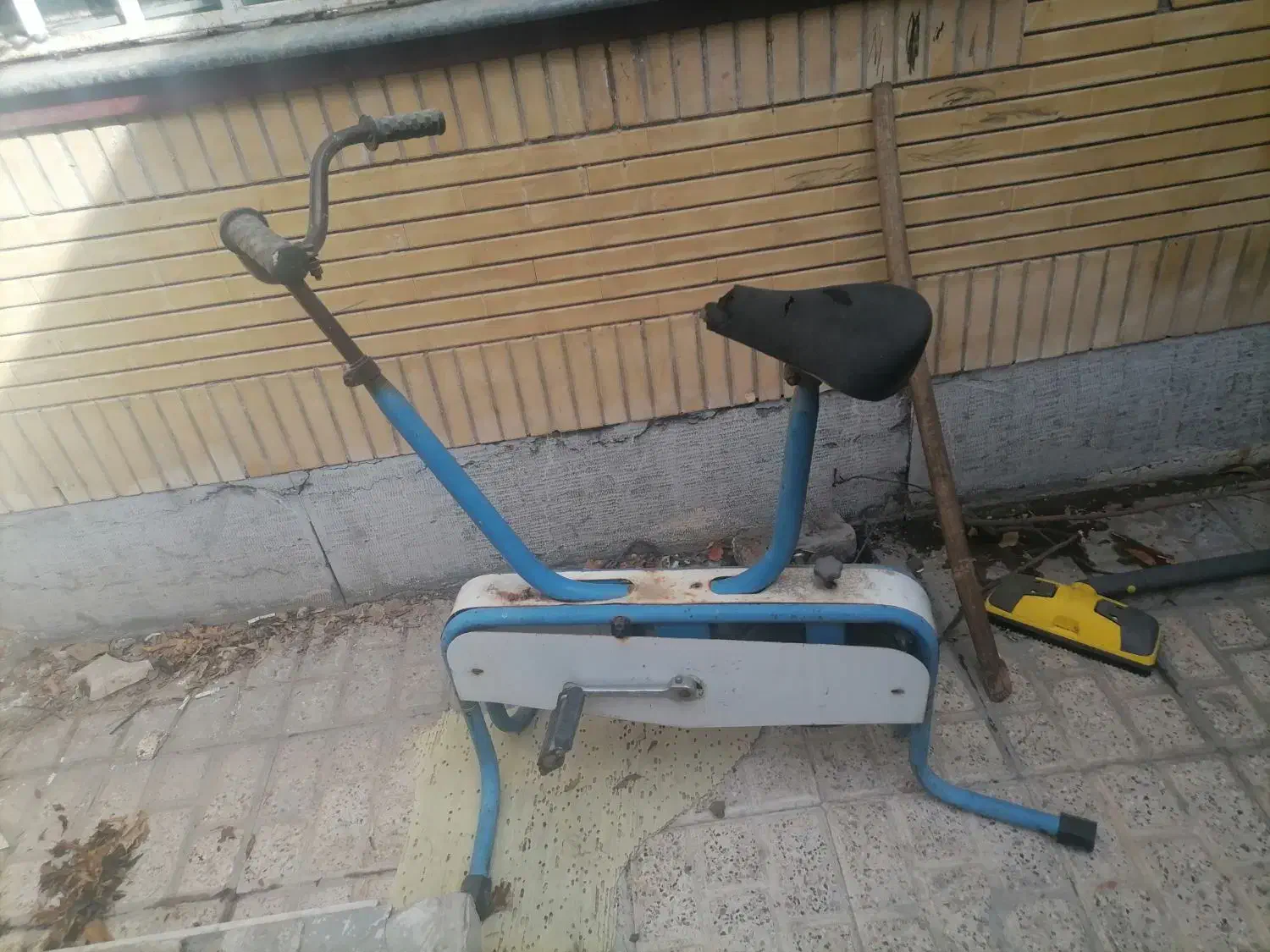 دوچرخه ثابت سالم|تجهیزات ورزشی|مشهد, سرافرازان|دیوار