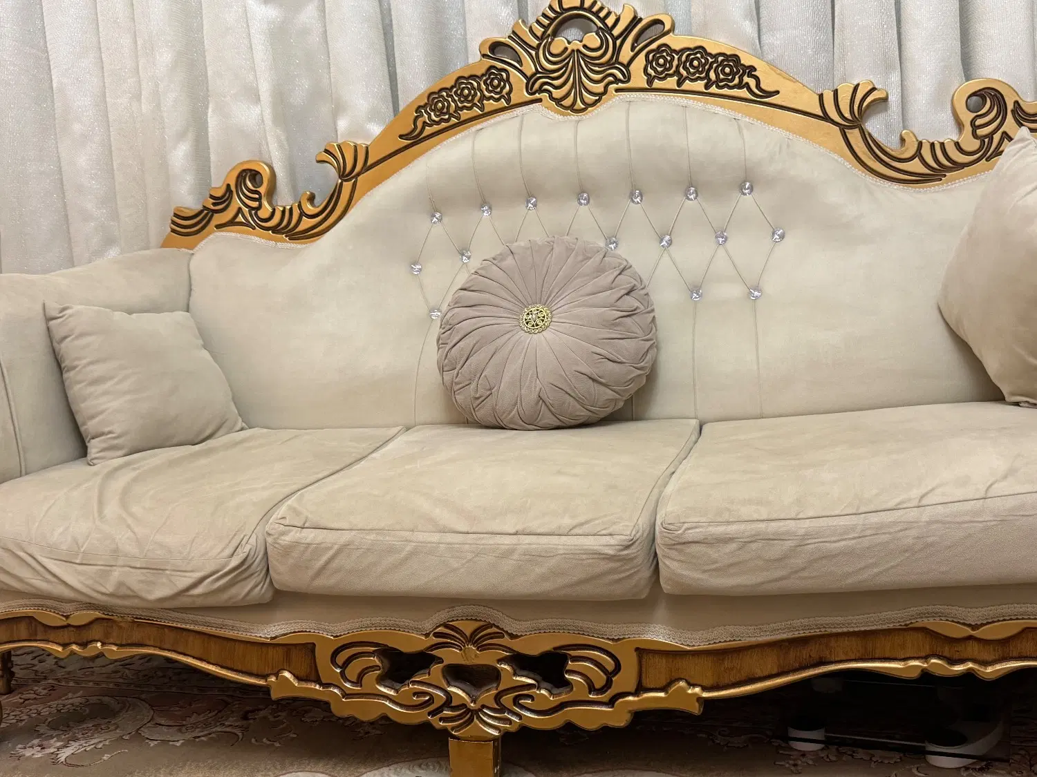 مبل ۷ نفره|مبلمان خانگی و میز عسلی|کرج, دهقان ویلا|دیوار