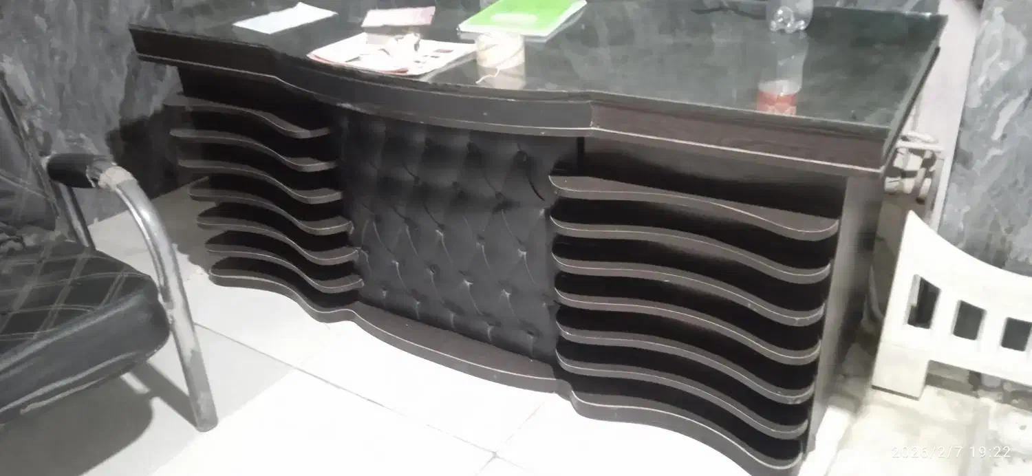 میر وصندلی|صندلی و نیمکت|خرم‌آباد, |دیوار