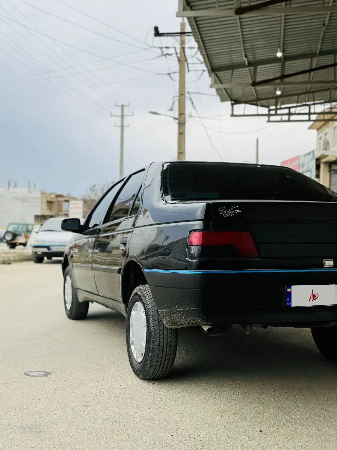 ۴۰۵ مدل۸۳|خودرو سواری و وانت|بانه, |دیوار