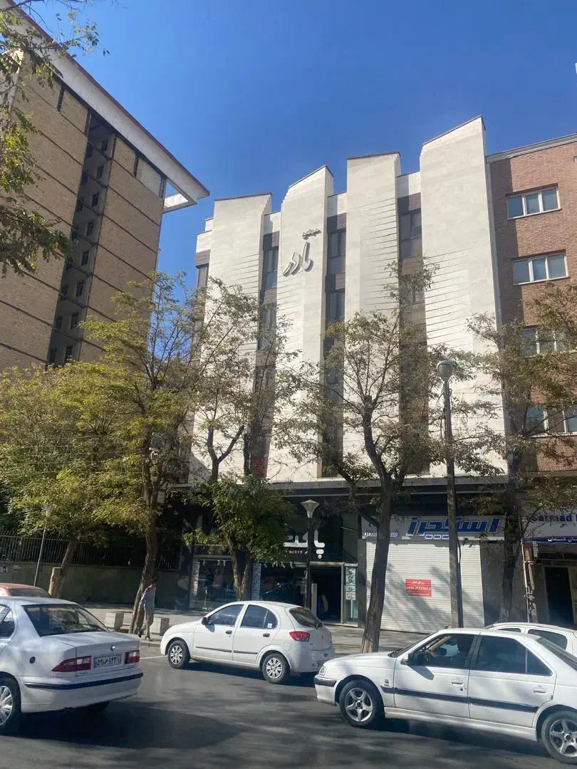 اجاره واحد اداری مجتمع پزشکان مادر|اجارهٔ دفتر کار، اتاق اداری، مطب|همدان, |دیوار