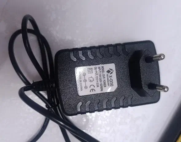 آداپتور 12ولت 3امپر|قطعات و لوازم جانبی رایانه|کرمانشاه, |دیوار