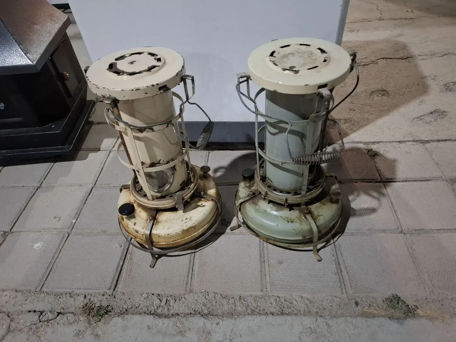 دو عدد چراغ علاالدین سالم|بخاری، هیتر، شومینه|فارسان, |دیوار