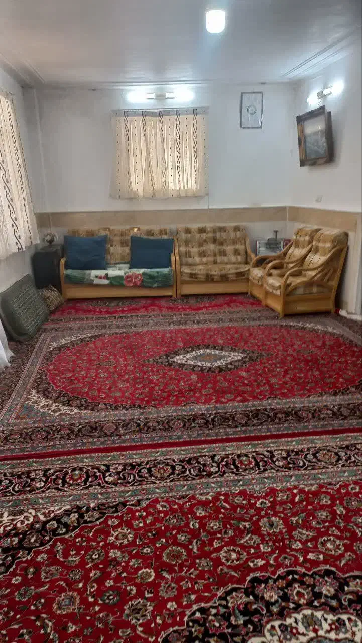 باغچه در میم|فروش خانه و ویلا|کهک, |دیوار