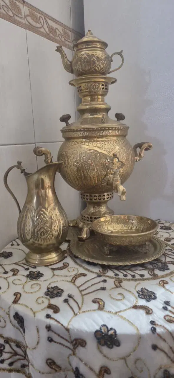 سماور ذغالی برنجی ۶ لیتری|سماور، چایساز، قهوهساز|تهران, مهرآباد جنوبی|دیوار