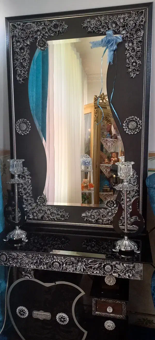 اینه و شمعدان|بوفه، ویترین، کنسول|ماهان, |دیوار