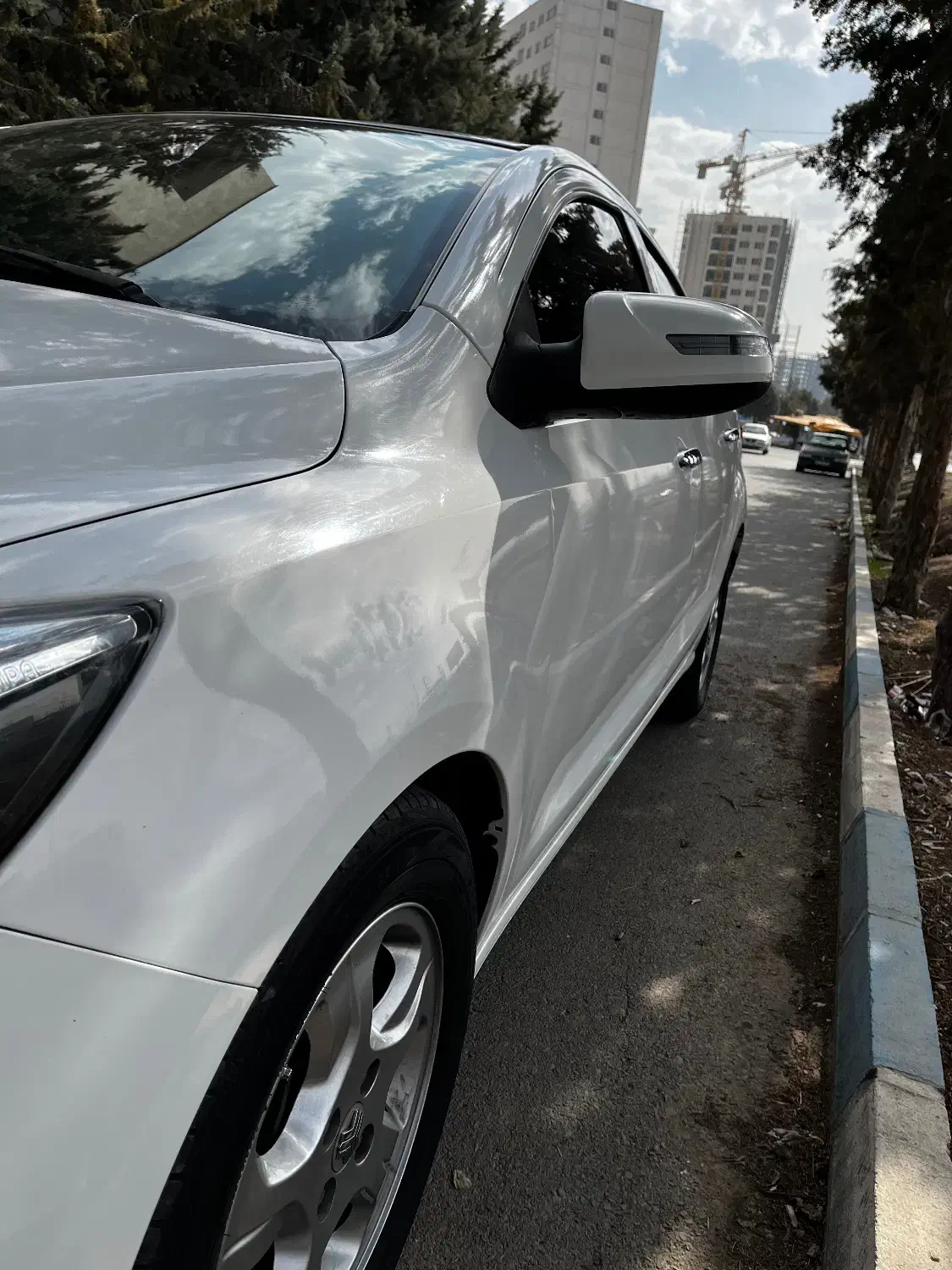 شاهین مدل ۴۰۱|خودرو سواری و وانت|هشتگرد, شهرک گلها|دیوار