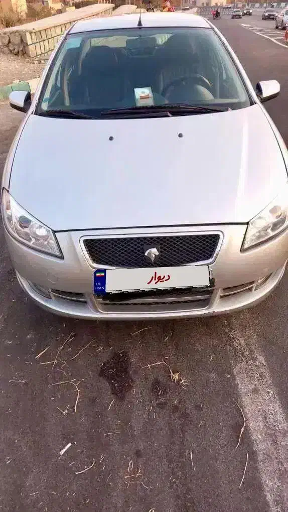 رانا lx مدل ۹۵ نقره ای|خودرو سواری و وانت|تهران, شهرک گلها|دیوار