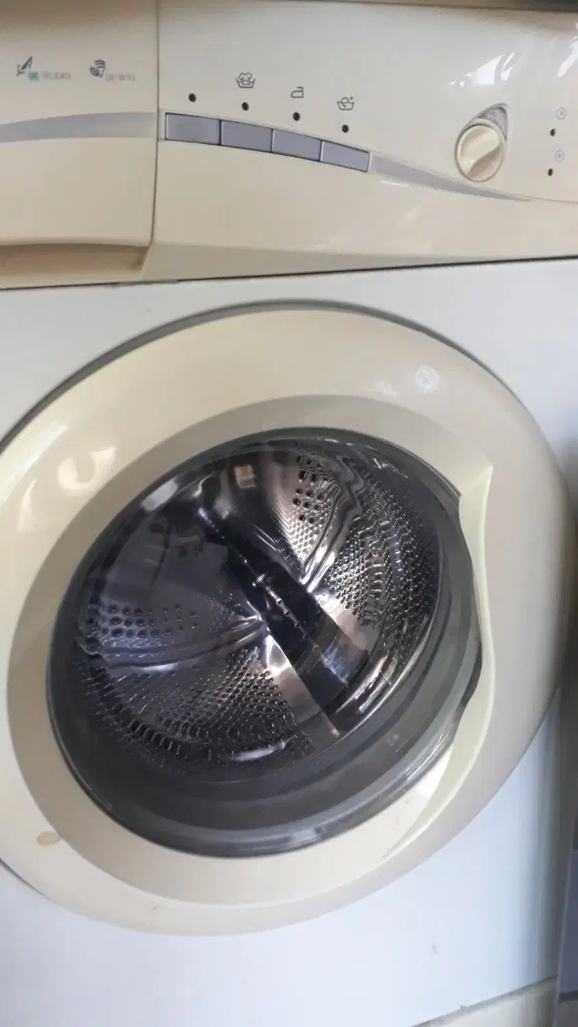 ماشین لباسشویی|ماشین لباسشویی و خشککن لباس|دماوند, دماوند|دیوار