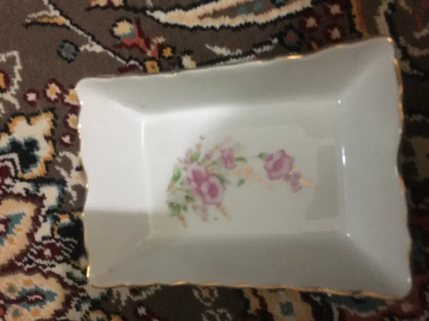 ظرف چینی|ظروف سرو و پذیرایی|قم, قلعه کامکار|دیوار